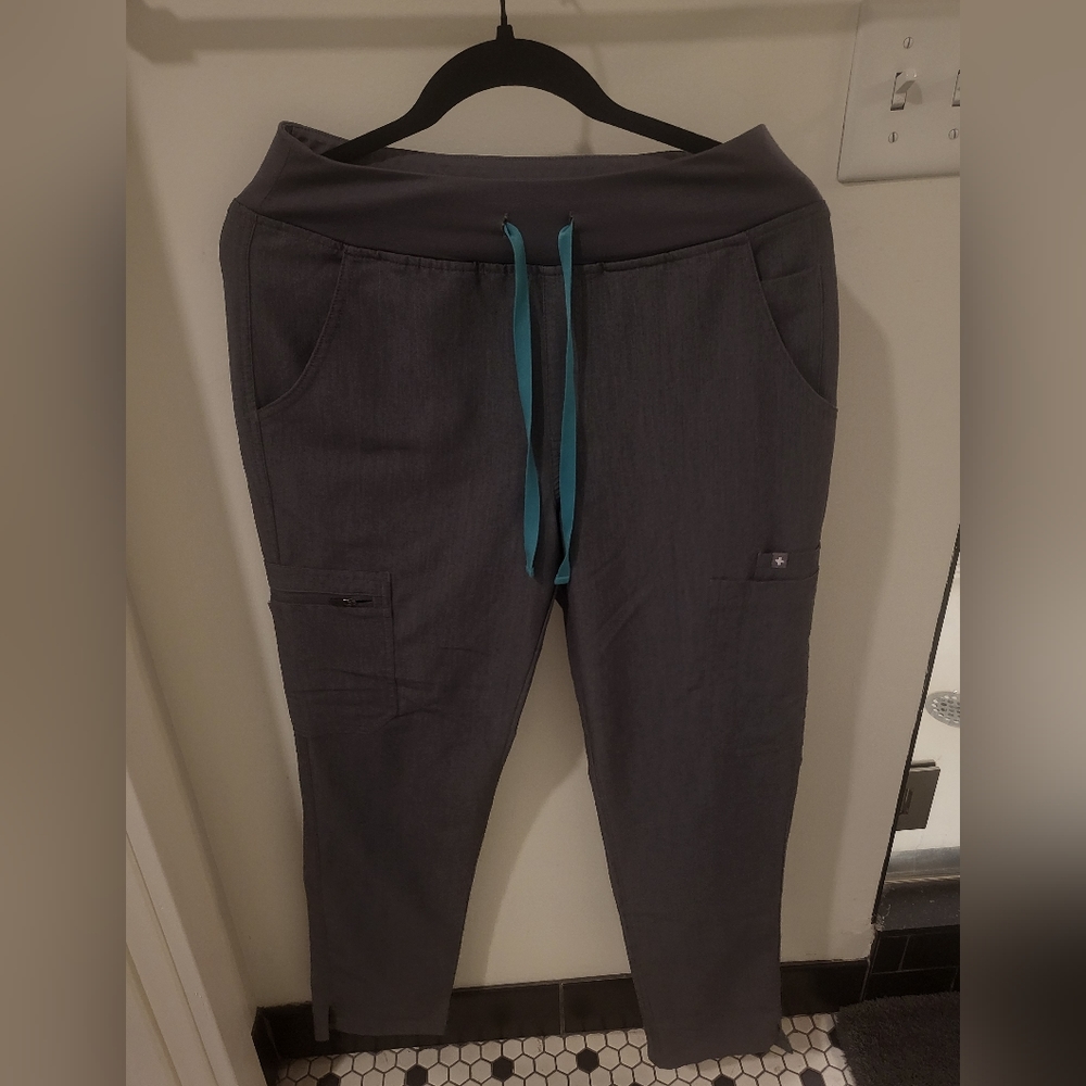 Figs High Waisted Yola Scrub Pants